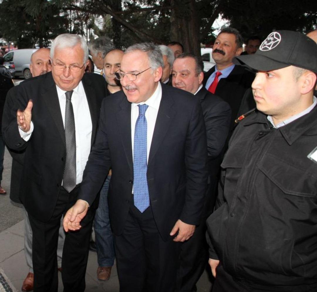 CHP'li Ko&ccedil;: BDP Ile Işbirliği Yaparsa, Bunun Adı AKP-BDP-PKK Anayasası Olur