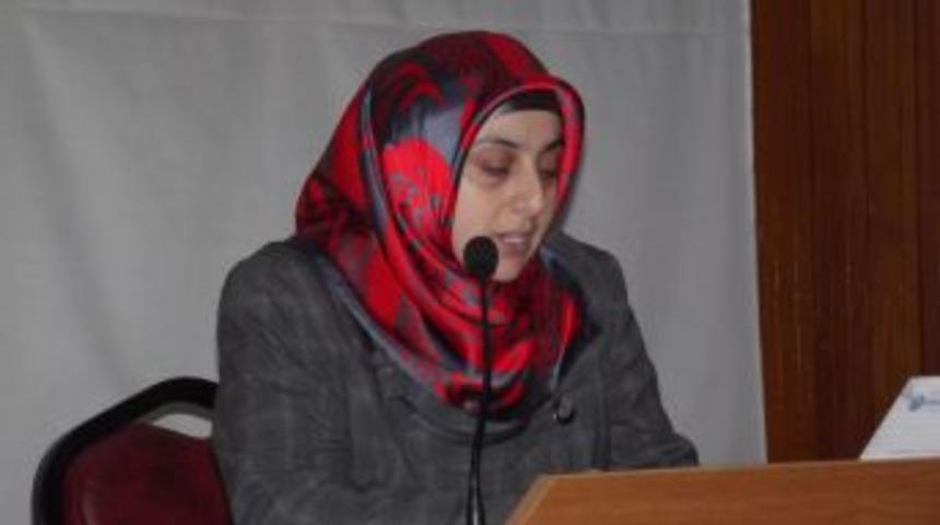 Erba M&uuml;ft&uuml;l&uuml;ğ&uuml; &ldquo;İslam'da Kadının Yeri&rdquo; Konulu Konferans D&uuml;zenledi