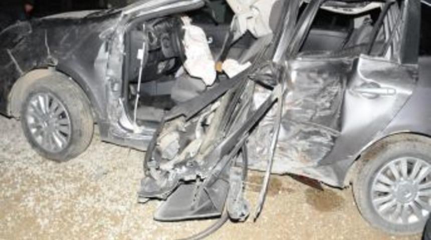 Yalova&rsquo;da feci kaza: 3 &ouml;l&uuml;