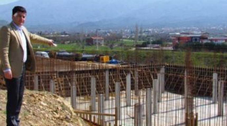 Sulama Kanallarının Basın&ccedil; D&uuml;zenleme Depoları İnşa Ediliyor