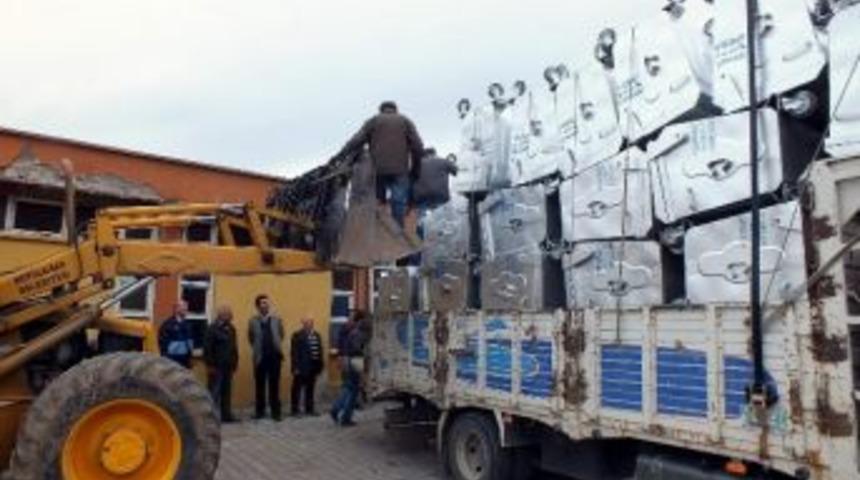 Koyulhisar İl&ccedil;esinde 50 &Ccedil;&ouml;p Konteyneri Hizmete Sunuldu