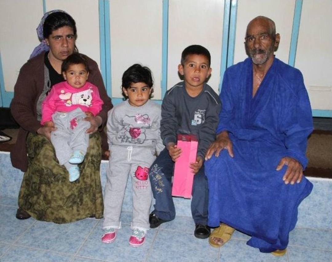 3 Aydır Banyo Yapamayan Aileye Belediye Sahip &Ccedil;ıktı