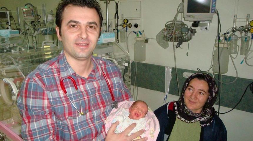 Bin 100 Gr. Doğan Semih Sami Hayata Tutundu