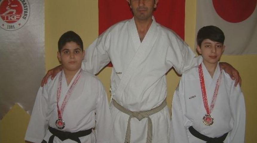 Kutluhan Duran T&uuml;rkiye Birincisi