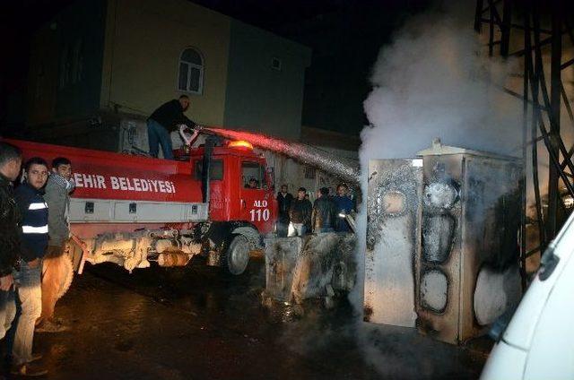 Trafo Yangını Mahalle Sakinlerini Korkuttu