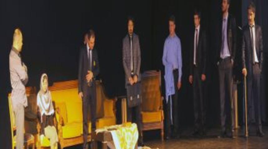 Gen&ccedil;lik, Necip Fazıl'ı Unutmadı