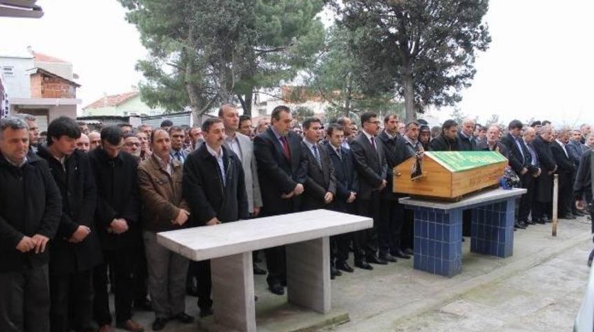 Başkan Kahraman&rsquo;ın Annesi Toprağa Verildi