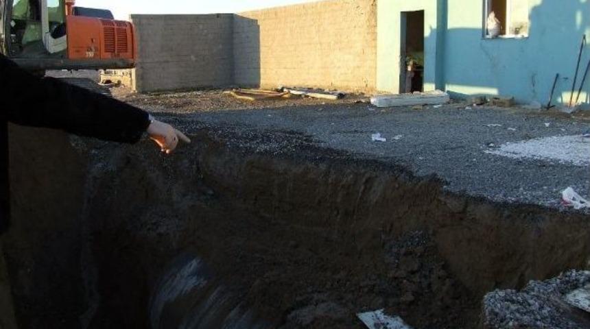 Niğde&rsquo;de Ka&ccedil;ak Akaryakıt Operasyonu