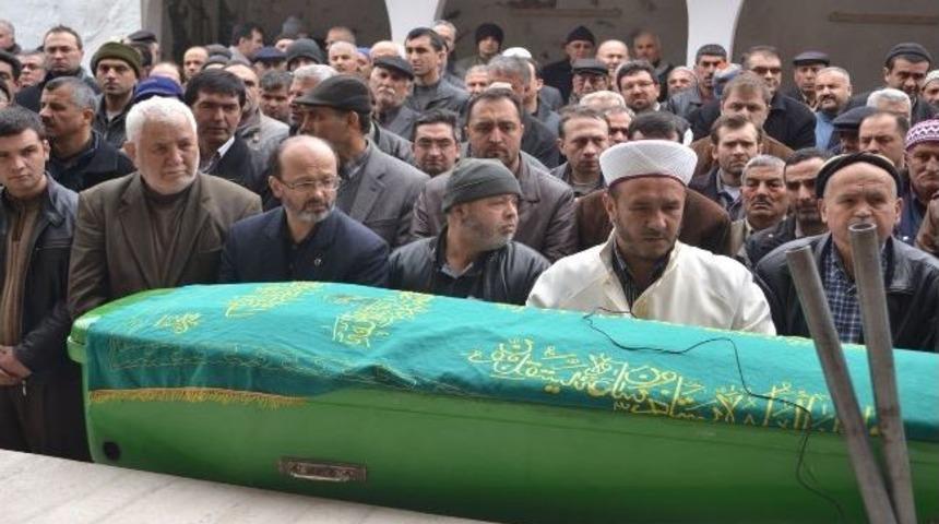 Kula Belediye Meclis Üyesinin Babası Vefat Etti