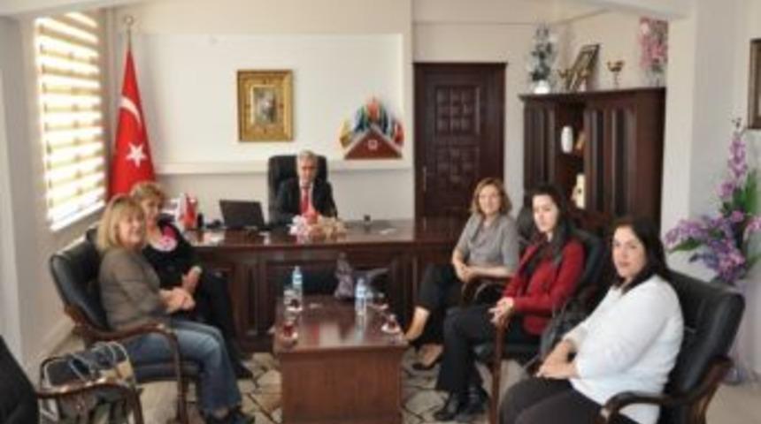 T&uuml;rk Kadınlar Birliği Trabzon Şubesi'nden Kaymakam Halal&rsquo;a Ziyaret