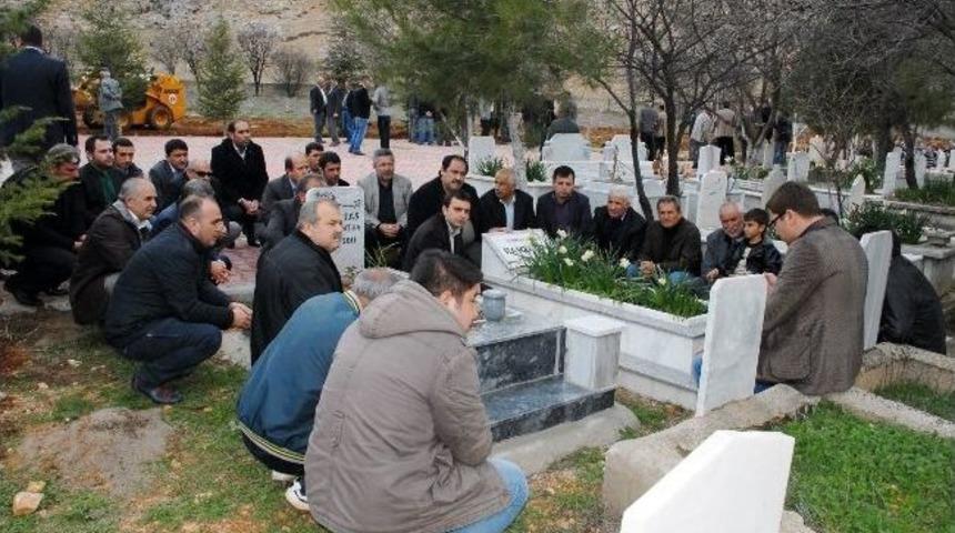 Hamza Taş Anısına Fidan Diktiler