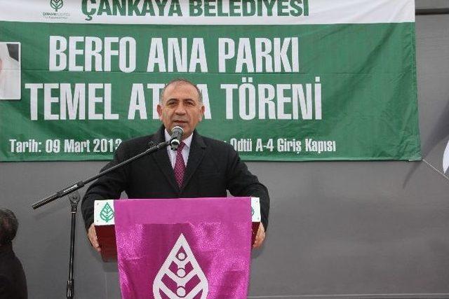 Çankaya’da Berfo Ana Parkı’nın Temeli Törenle Atıldı