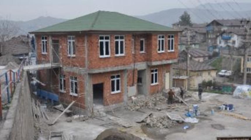 Fevzi &Ccedil;akmak Mahallesi Sosyal Yaşam Merkezinde Sona Geliniyor