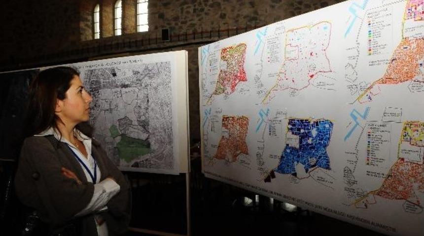 İzmir&rsquo;de &ldquo;tarihi&rdquo; Silkiniş