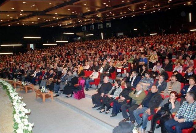 Kültür Sanat Merkezi'ne Muhteşem Açılış