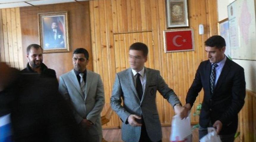 Pasurspor'a İl&ccedil;e Kaymakamı Maraşlı'dan Destek