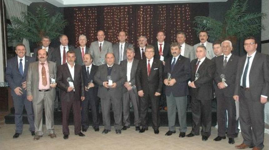 Sapanca&rsquo;da Mali M&uuml;şavirleri &Ouml;d&uuml;l Gecesi Yapıldı