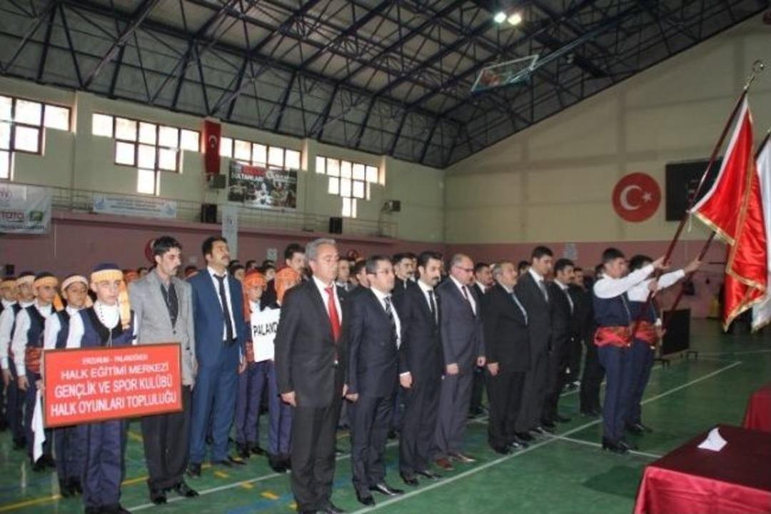 Erzurum&rsquo;da Halk Oyunları Yarışması