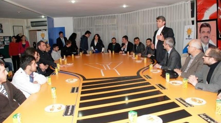 Ak Parti Gen&ccedil;lik Kolları Başkanı G&uuml;la&ccedil; Mazbatasını Aldı