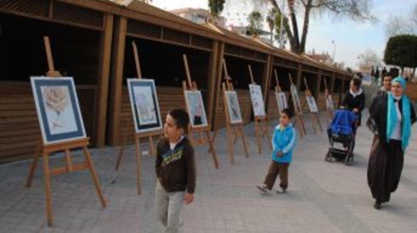 Resim &Ouml;ğretmeni Altıntaş, D&ouml;rd&uuml;nc&uuml; Kişisel Sergisini A&ccedil;tı