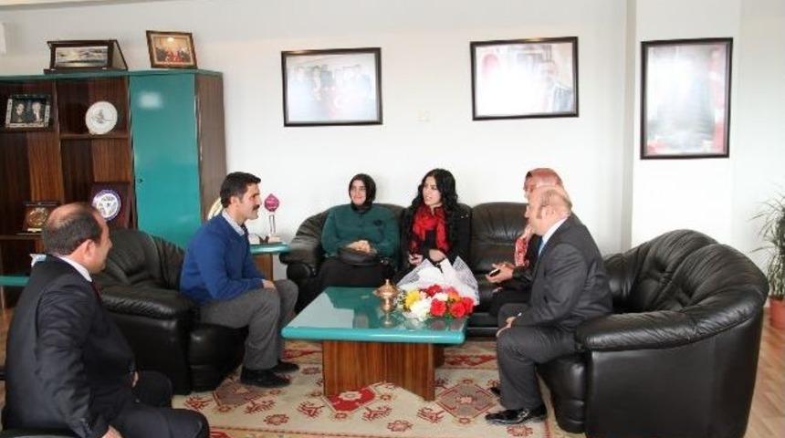 Başkan Çakır’a Kadınlar Günü Ziyareti