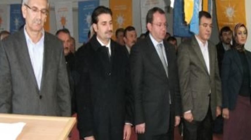 Ak Parti Milletvekili &Uuml;st&uuml;n, Muhalefete Y&uuml;klendi