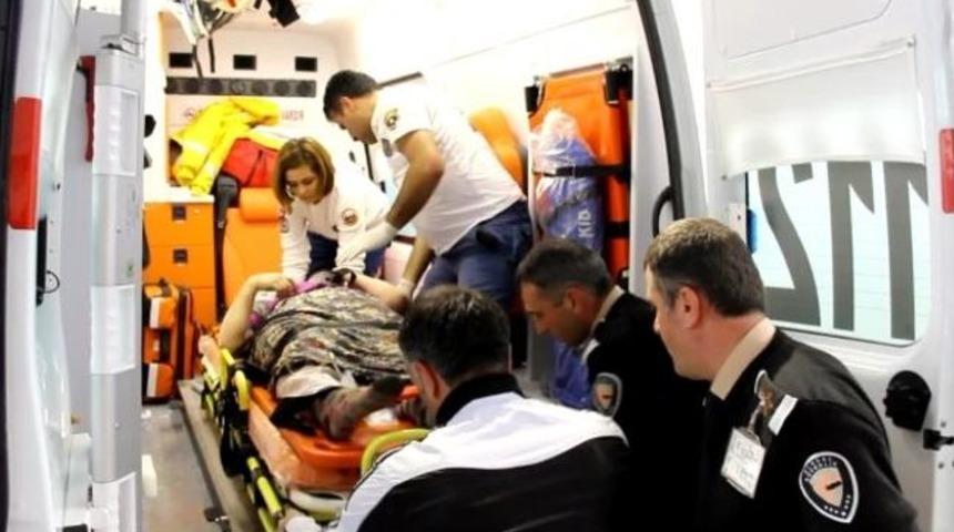 Kesilen Ağa&ccedil; Kadının &Uuml;zerine Devrildi