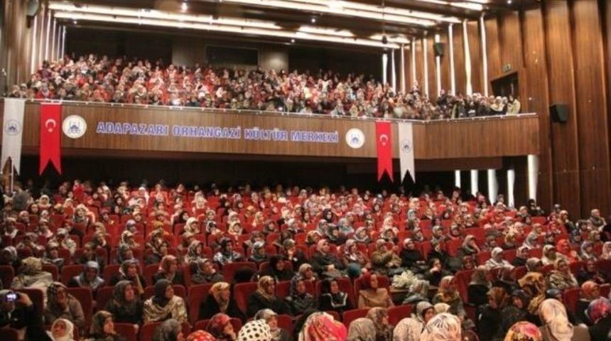 Sakarya M&uuml;ft&uuml;l&uuml;ğ&uuml;'nden "aile Sarayının Sultanı Kadın" Konferansı