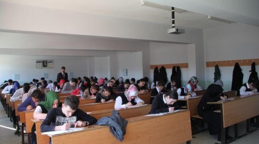 Oltu Anadolu Lisesi Meslek Y&uuml;ksek Okululnda Ygs Provası Yaptı
