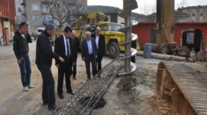 Dilovası'nda K&uuml;lt&uuml;r Merkezi &Ccedil;alışmaları Başladı