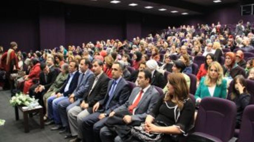 Uzman Dr. Es: Erkekleri Yetiştiren Kadınları Eğitmeliyiz