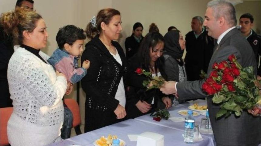 Yetiş, Cezaevinde Kalan Kadınların G&uuml;n&uuml;n&uuml; Kutladı