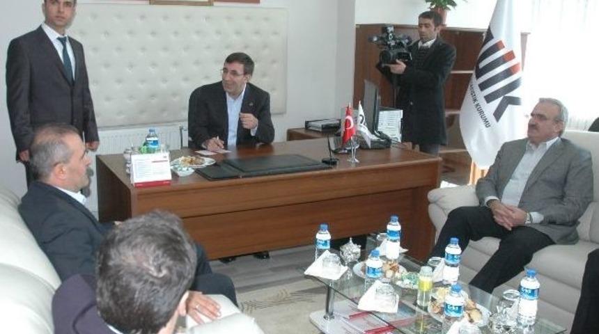 Kalkınma Bakanı Yılmaz&rsquo;ın Van Gezisi