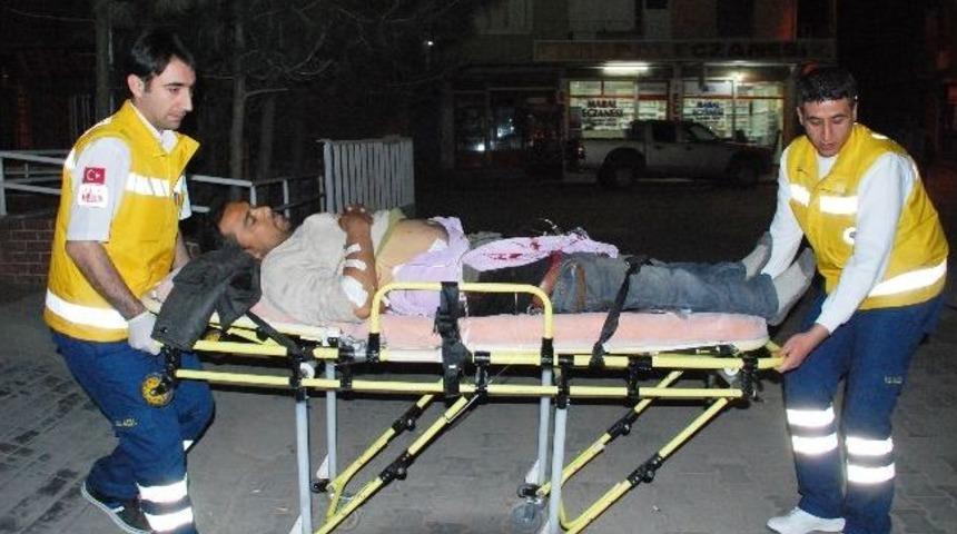 İki Yaralı Suriyeli, Ceylanpınar&rsquo;a Getirildi