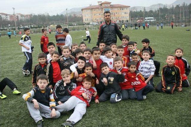 Çaycuma’da Alt Yapı Elemelerine 150 Minik Öğrenci Katıldı