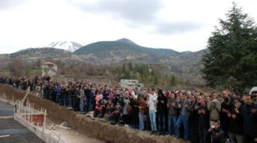 T&uuml;rkiye'nin En B&uuml;y&uuml;k Akademisinin Temeli Isparta'da Atıldı