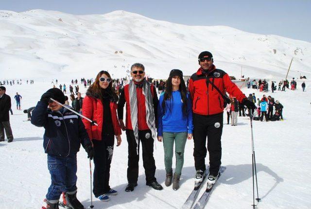 Hakkari Kar Festivali, Renkli Görüntülere Sahne Oldu