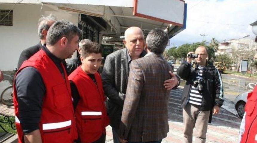 Edremit'te Selzedelere İlk Koşan Yardım Kuruluşu Kızılay Oldu