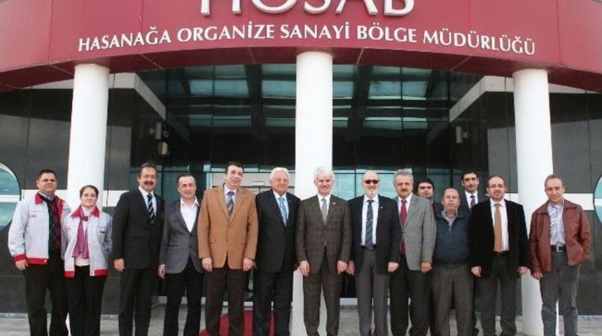 Milletvekili H&uuml;seyin Şahin Hosab&rsquo;ın Yol Problemine &Ccedil;&ouml;z&uuml;m Arıyor