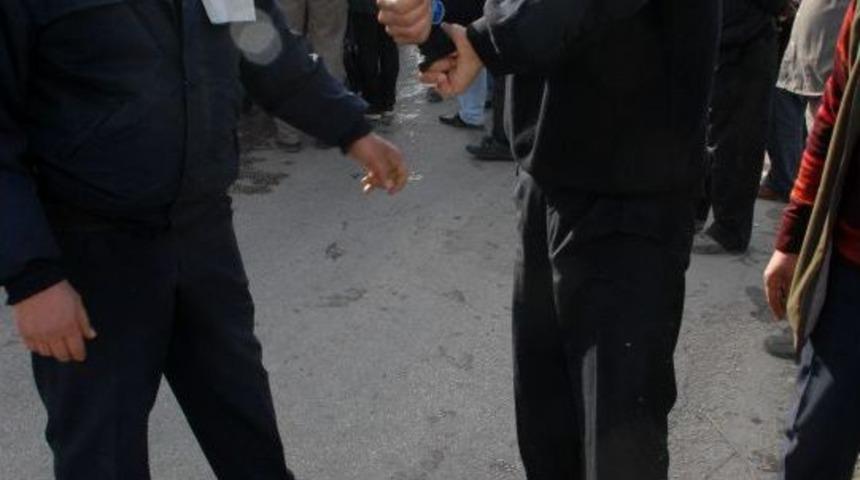 Otomobil Sulama Kanalına Uçtu: 5 Yaralı