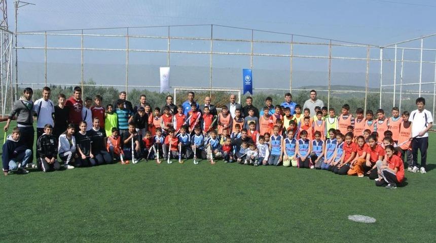 Osmaniye Hokey Turnuvası'na 6 Takım 80 Sporcu Katıldı