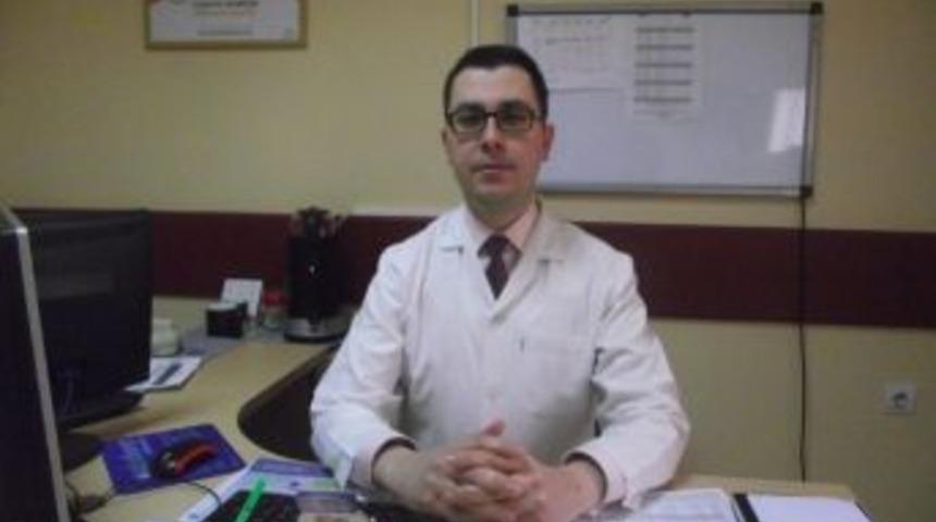 Karnından 9 Kilo Ağırlığında Ur &Ccedil;ıkartıldı