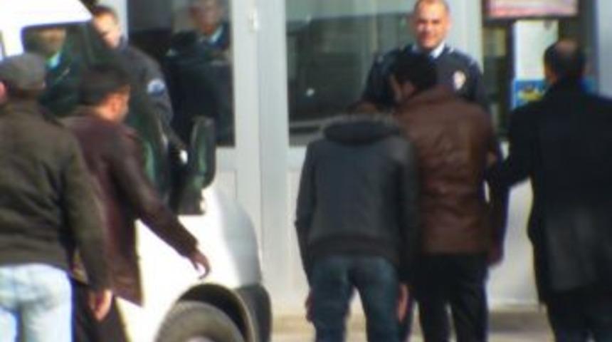 Kağızman'da dolandırıcılık şebekesi &ccedil;&ouml;kertildi,