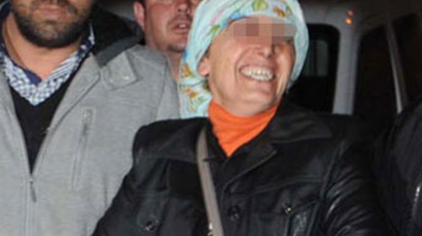 Katil kaynana b&ouml;yle g&uuml;ld&uuml;