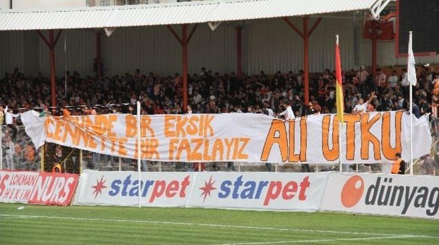 Mavi &Ccedil;ocuğu Turbeyler De Unutmadı