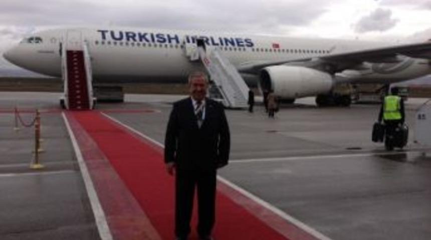 Yardımcı, Cumhurbaşkanı İle Birlikte İsve&ccedil;&rsquo;e Hareket Etti