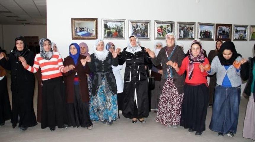 Van&rsquo;da Kadınlar G&uuml;n&uuml; Etkinliği