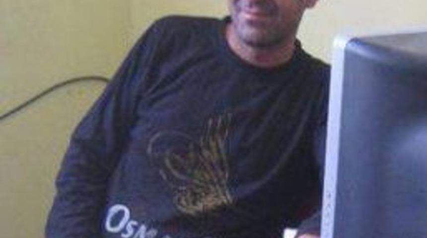 İnternet Kafede Bı&ccedil;aklı Kavga: 1 Yaralı