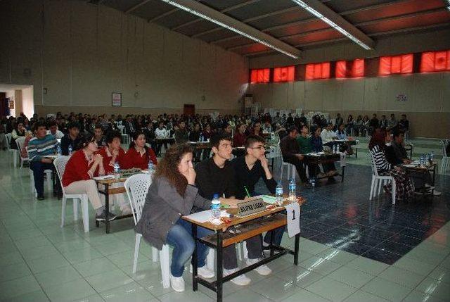 Silifke’de Okullar Arası Bilgi Ve Kültür Yarışması Yapıldı