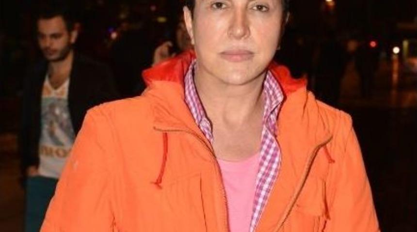 &Uuml;nl&uuml; Sanat&ccedil;ı Metin&rsquo;den G&uuml;rses&rsquo;le İlgili &Ccedil;arpıcı A&ccedil;ıklamalar